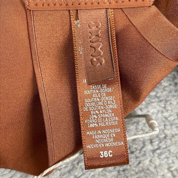 NWT Skims Ultimate Nipple Push Up Plunge Bra Limited Rare Bronze Sz 36C - Picture 9 of 10